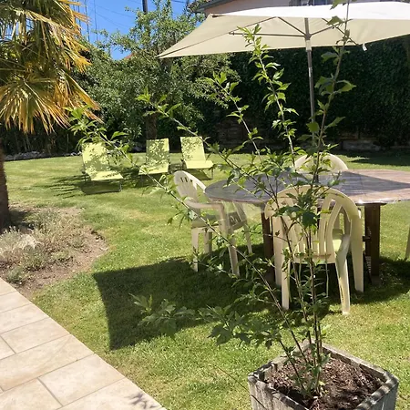 Maison A Lourdes, Avec Jardin Lurdy