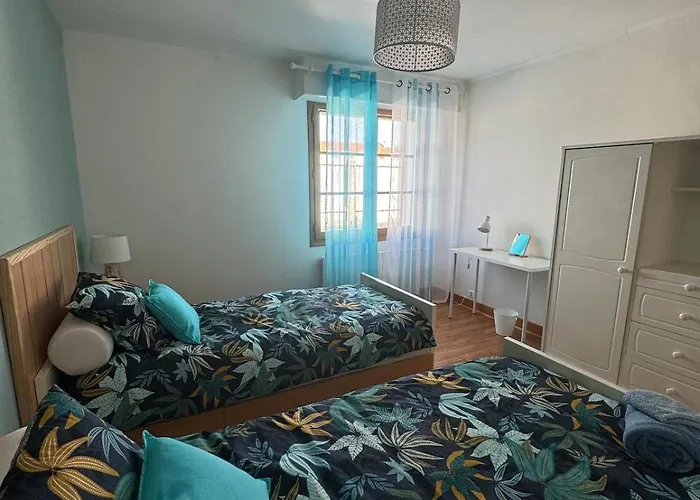 Maison A Lourdes, Avec Jardin 루르드